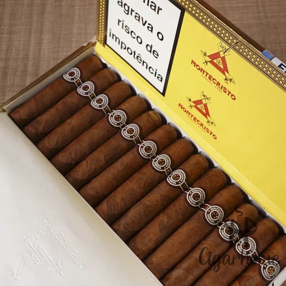 MONTECRISTO MEDIA CORONA 半皇冠_4
