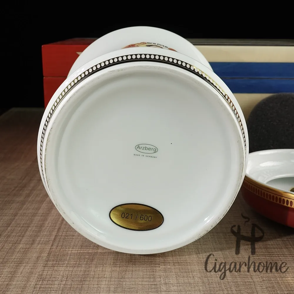 Bolívar 第五街 5ta Avenida 德國地區限定版 罐子_3