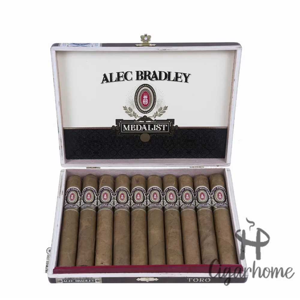 Alec Bradley Medalist Toro 10s